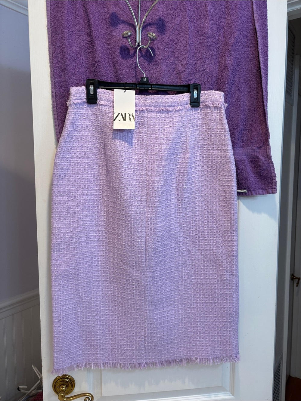 NWT ZARA Lilac Tweed Pencil Skirt with Decorative Crystal Buttons - Picture 5 of 8